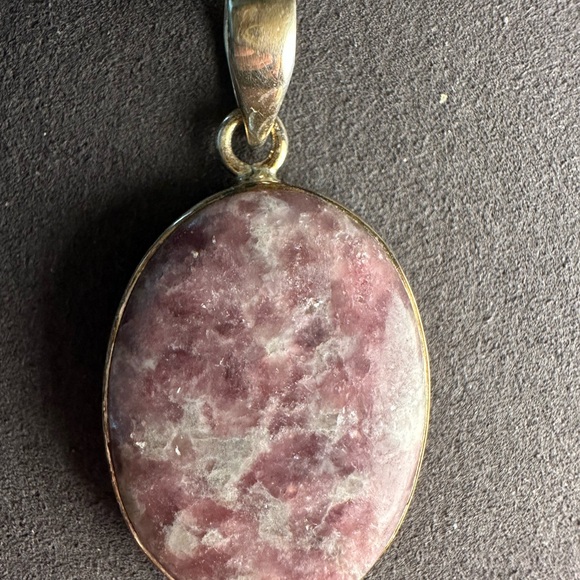Oval Sparkling Pink Tourmaline Quartz Pendant in Silver 925 Setting on Chain - Picture 9 of 15